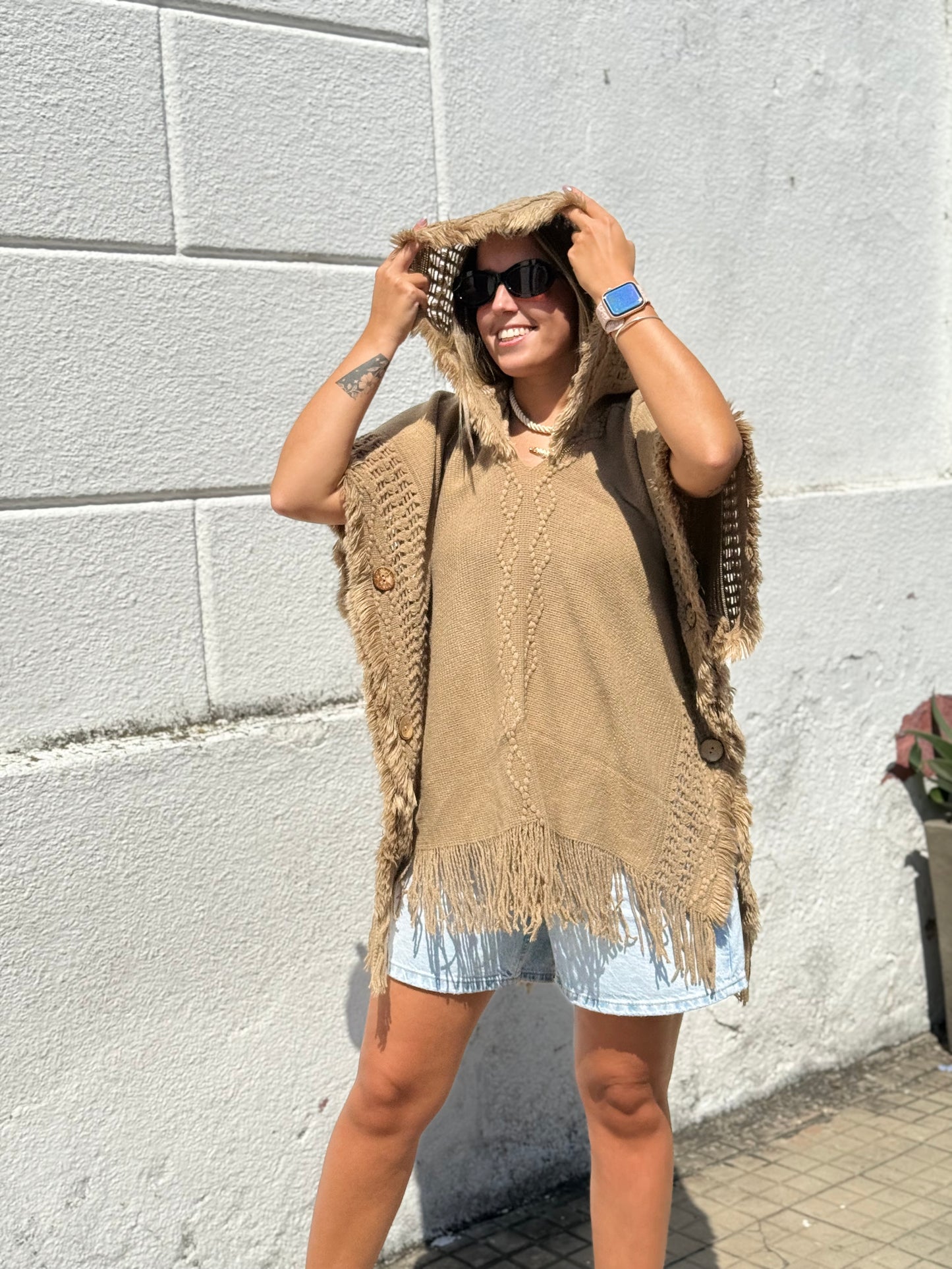 Poncho en color marron