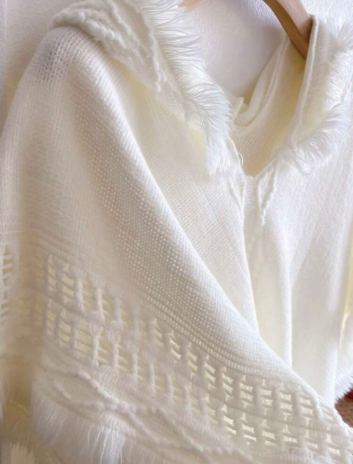 Poncho en color blanco