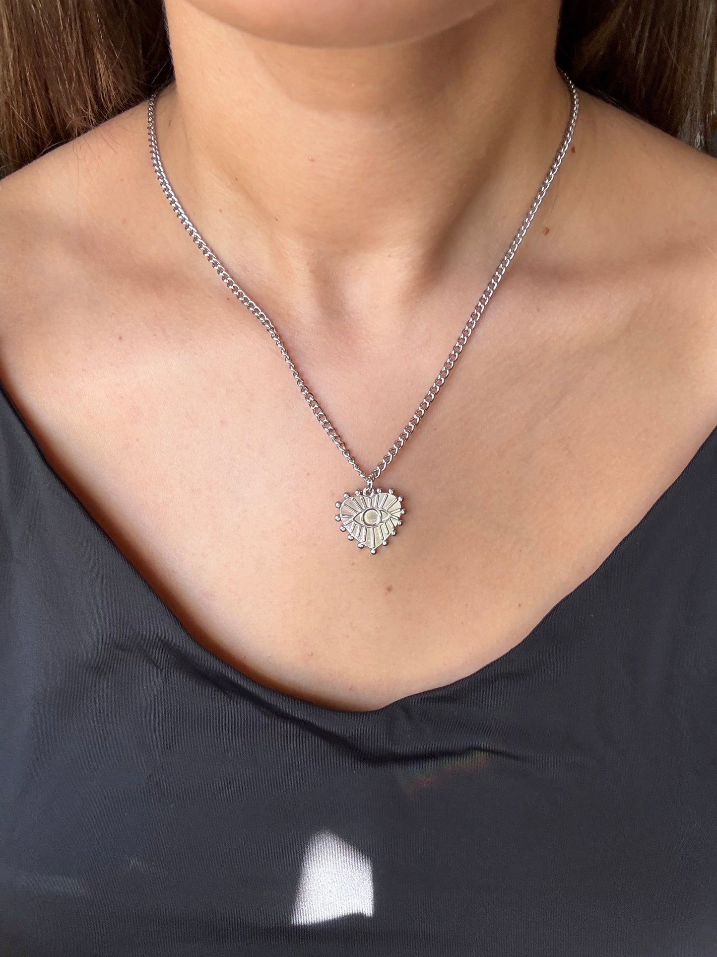 Collares corazón acero
