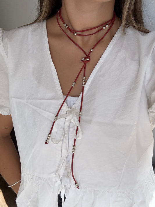 Collar tiento bolitas bordo