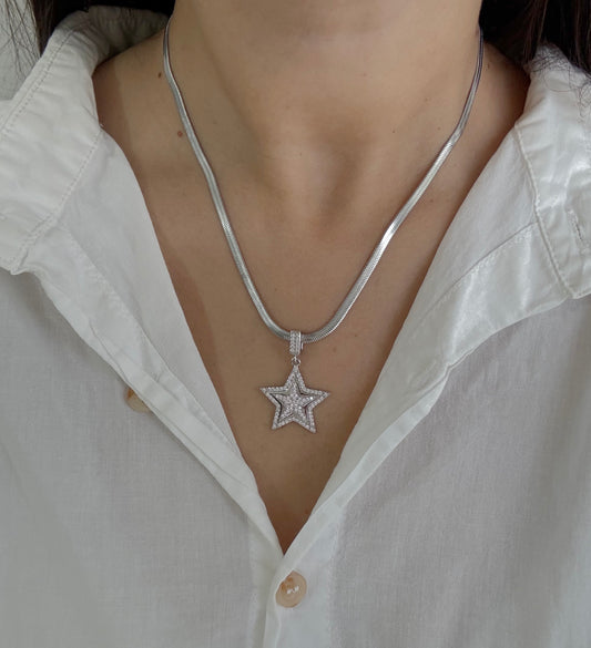Cadena con dije estrella strass acero