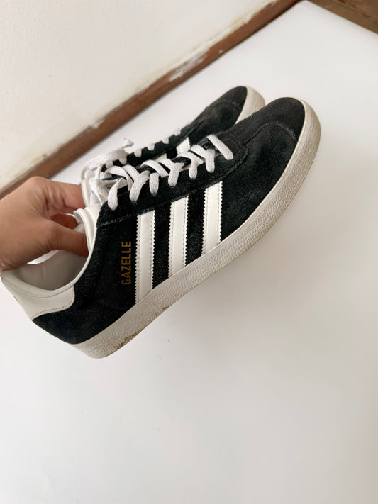 Championes Adidas Gazelle talle 38