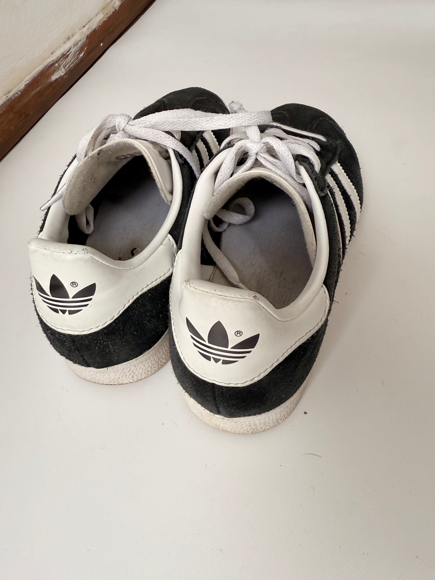 Championes Adidas Gazelle talle 38
