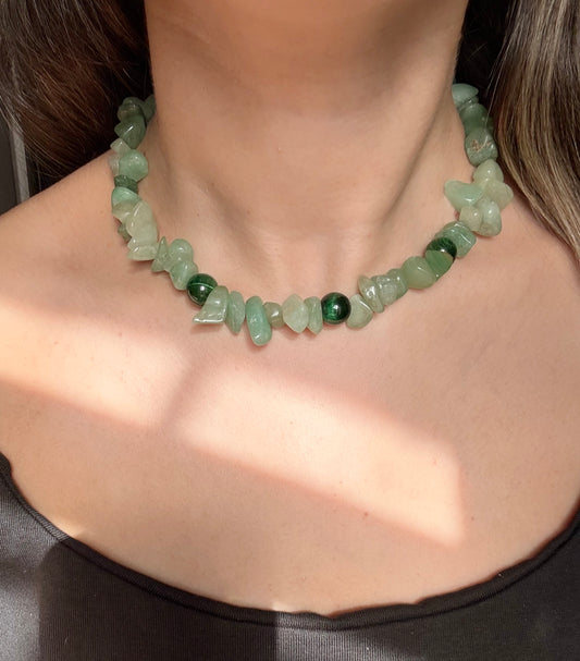 Collar piedras verde
