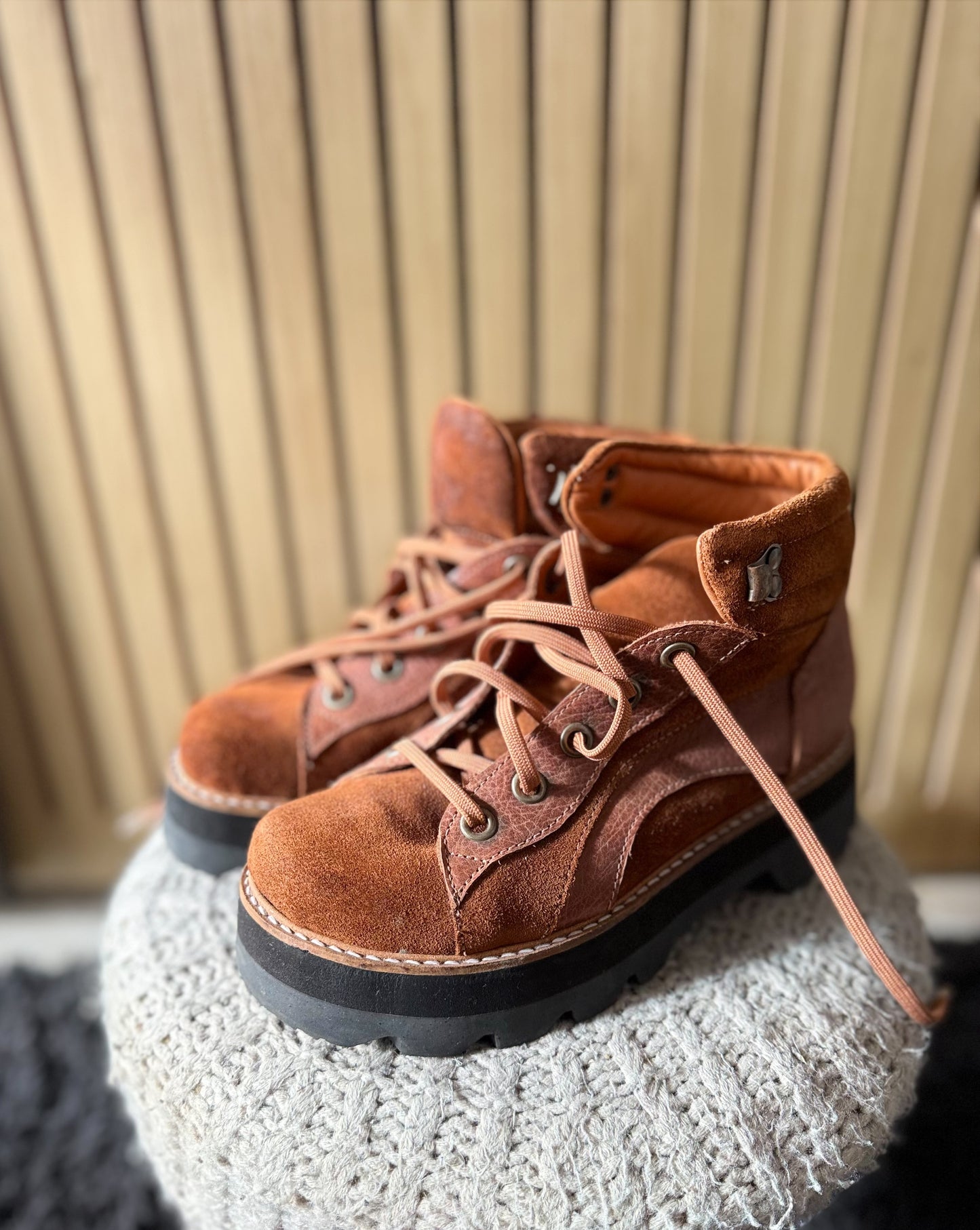 Botas Saura cuero talle 36