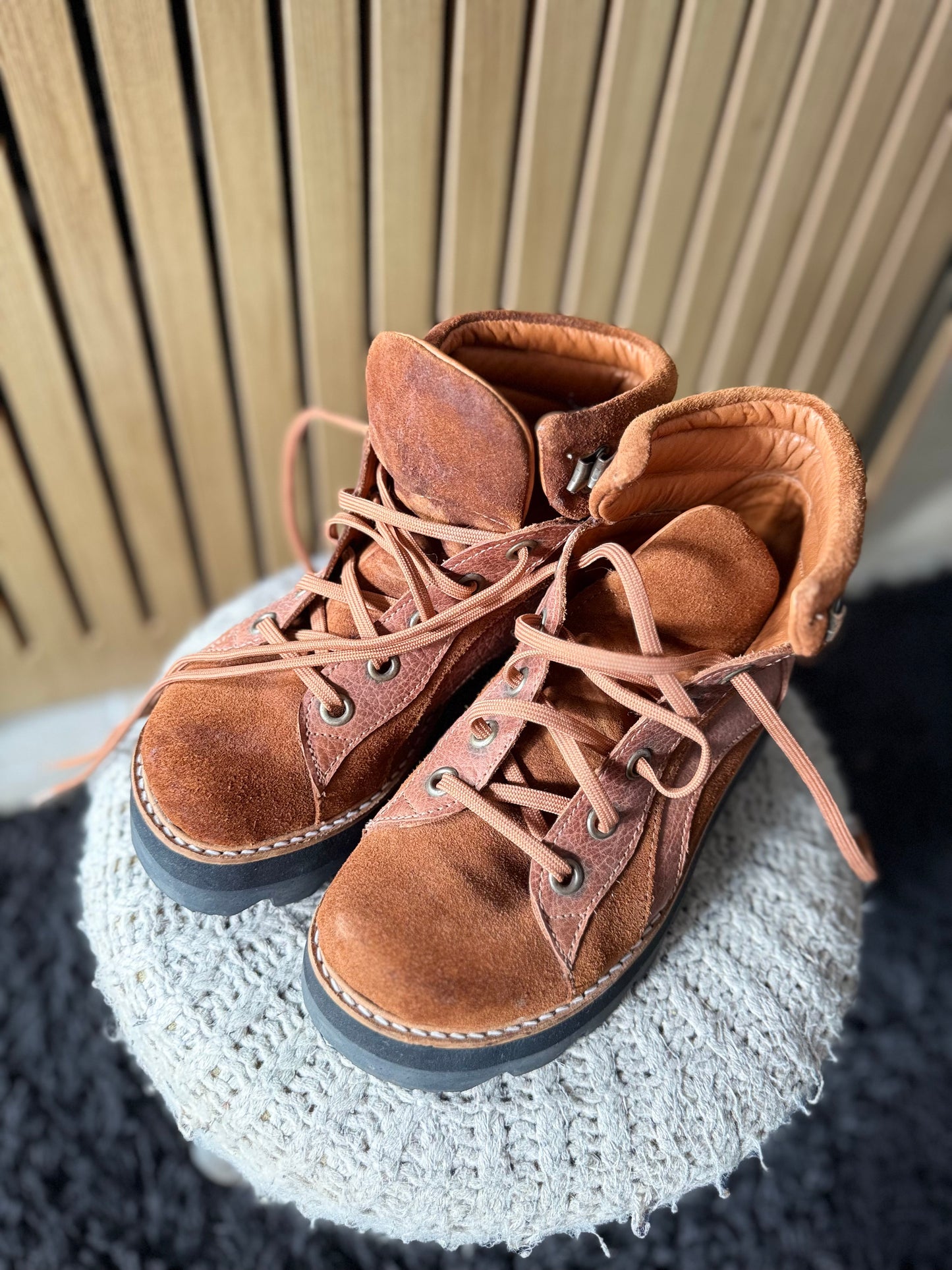 Botas Saura cuero talle 36